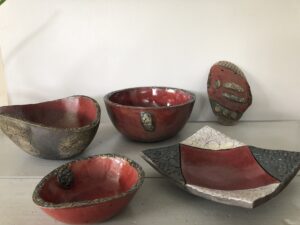 Pièces en Raku rouge cbAu création